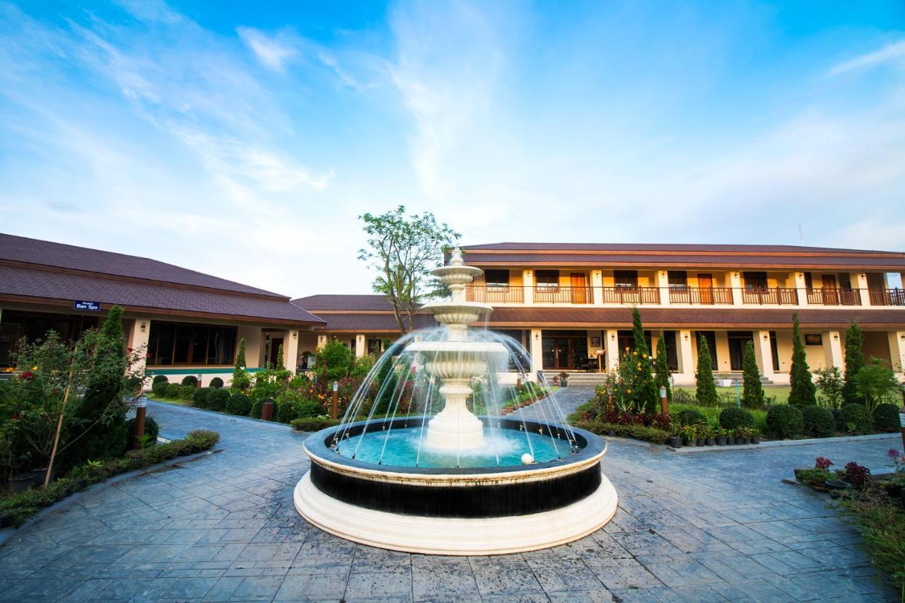 AU Place Hotel Loei Exterior foto